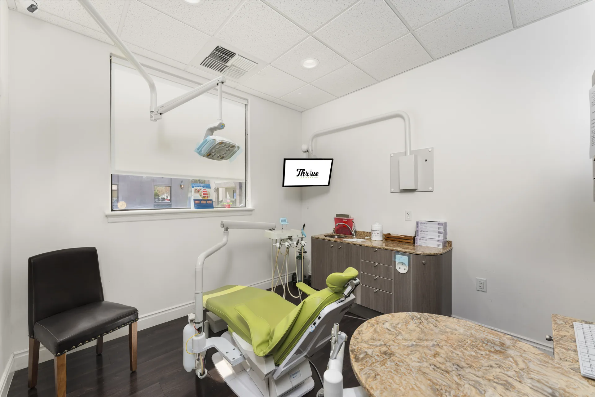 Modern treatment room at Thrive Dental Yuba City