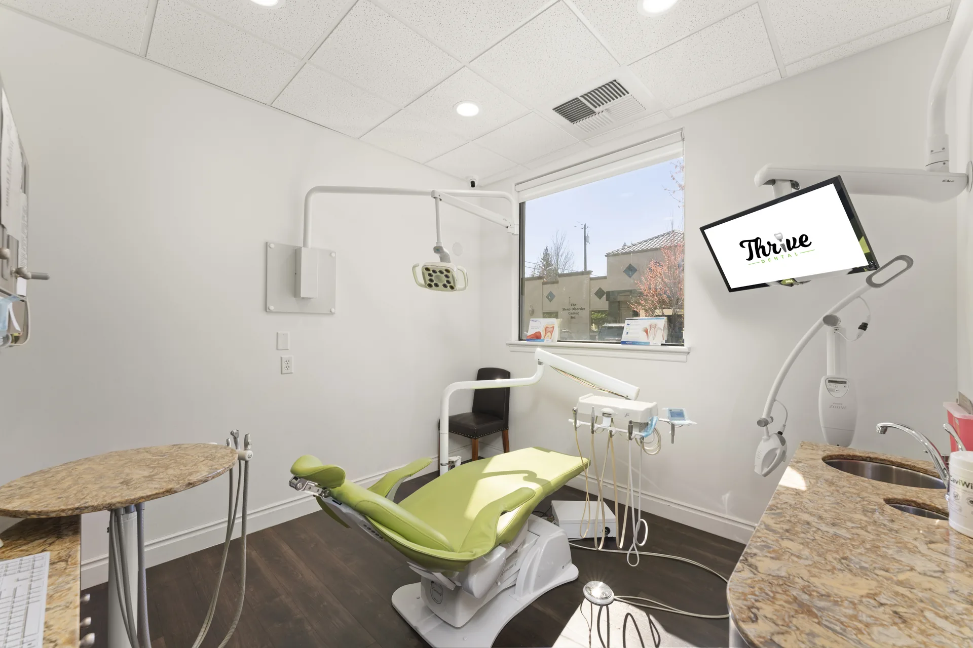 Well-maintained treatment room at Thrive Dental Yuba City