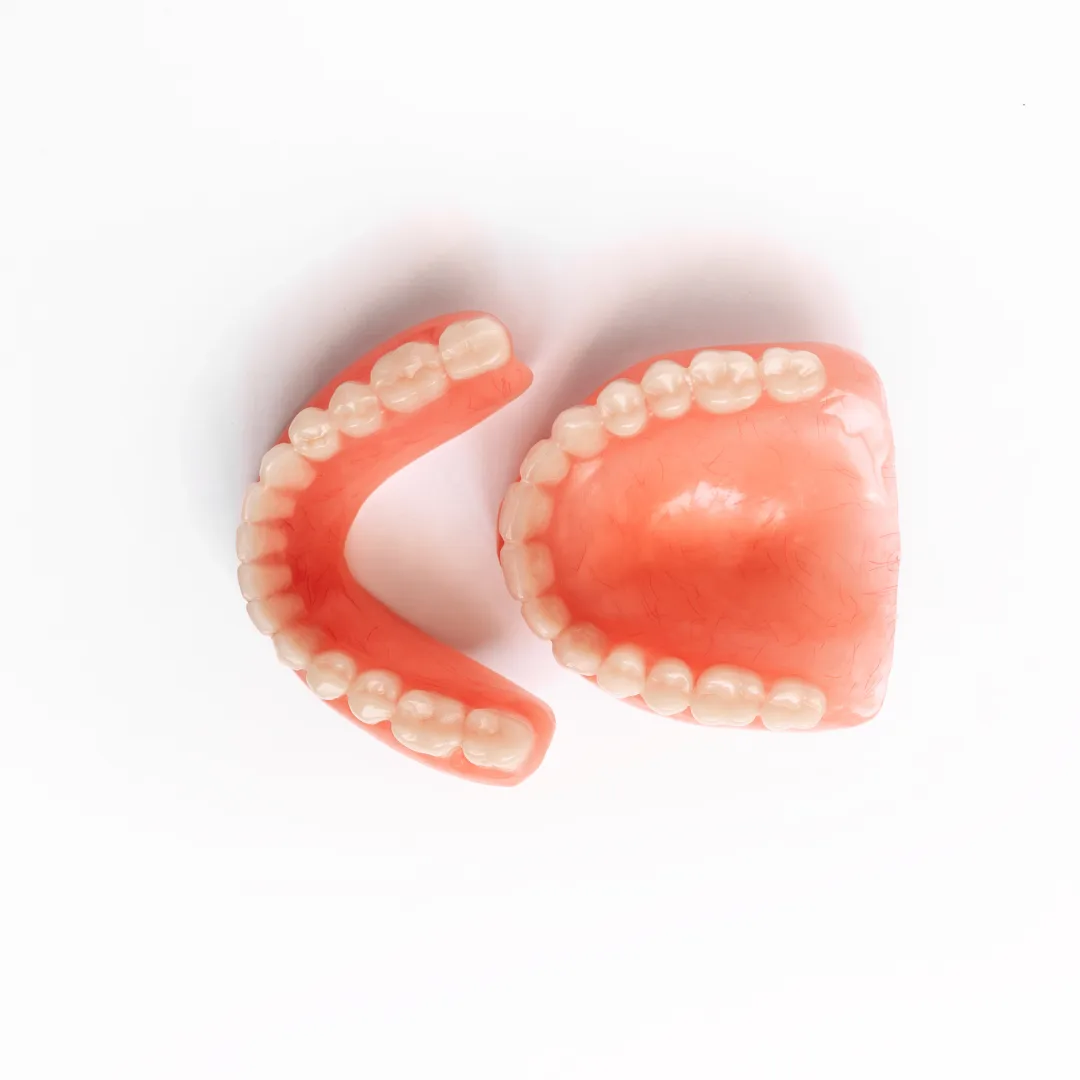 Denture smile restoration